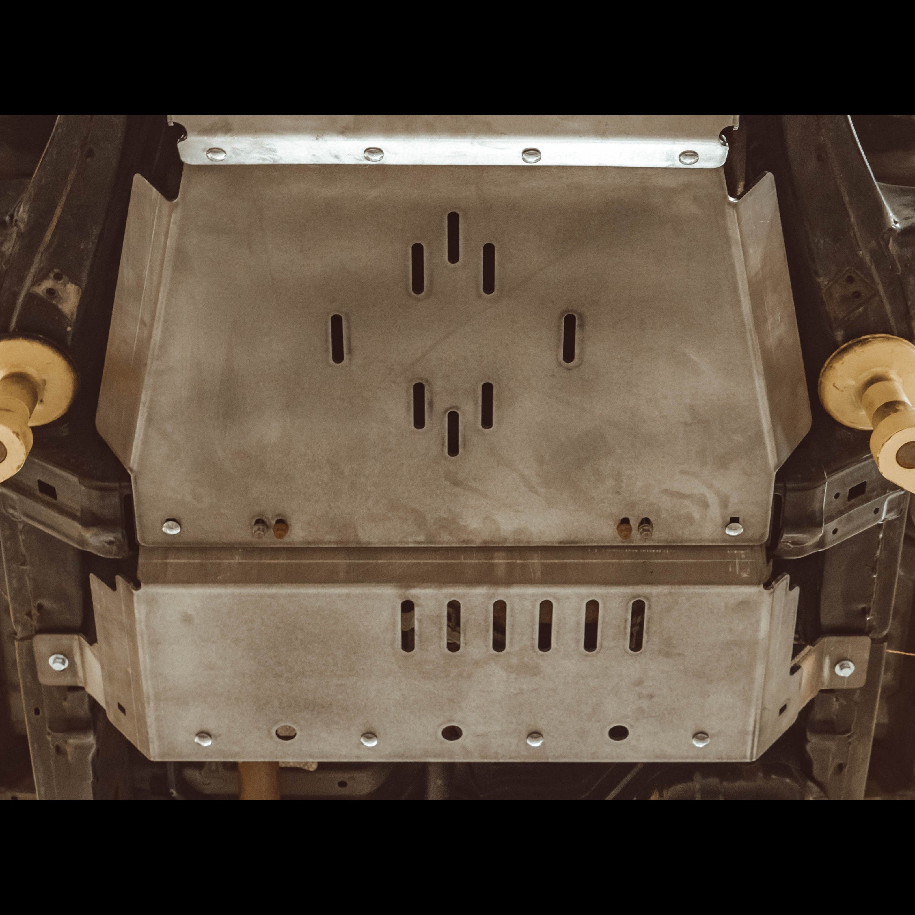 GX470, GX460, & 4Runner Rear Skid Plates / 2003-2009 / 2010-2023 / 2003-2009 | V8