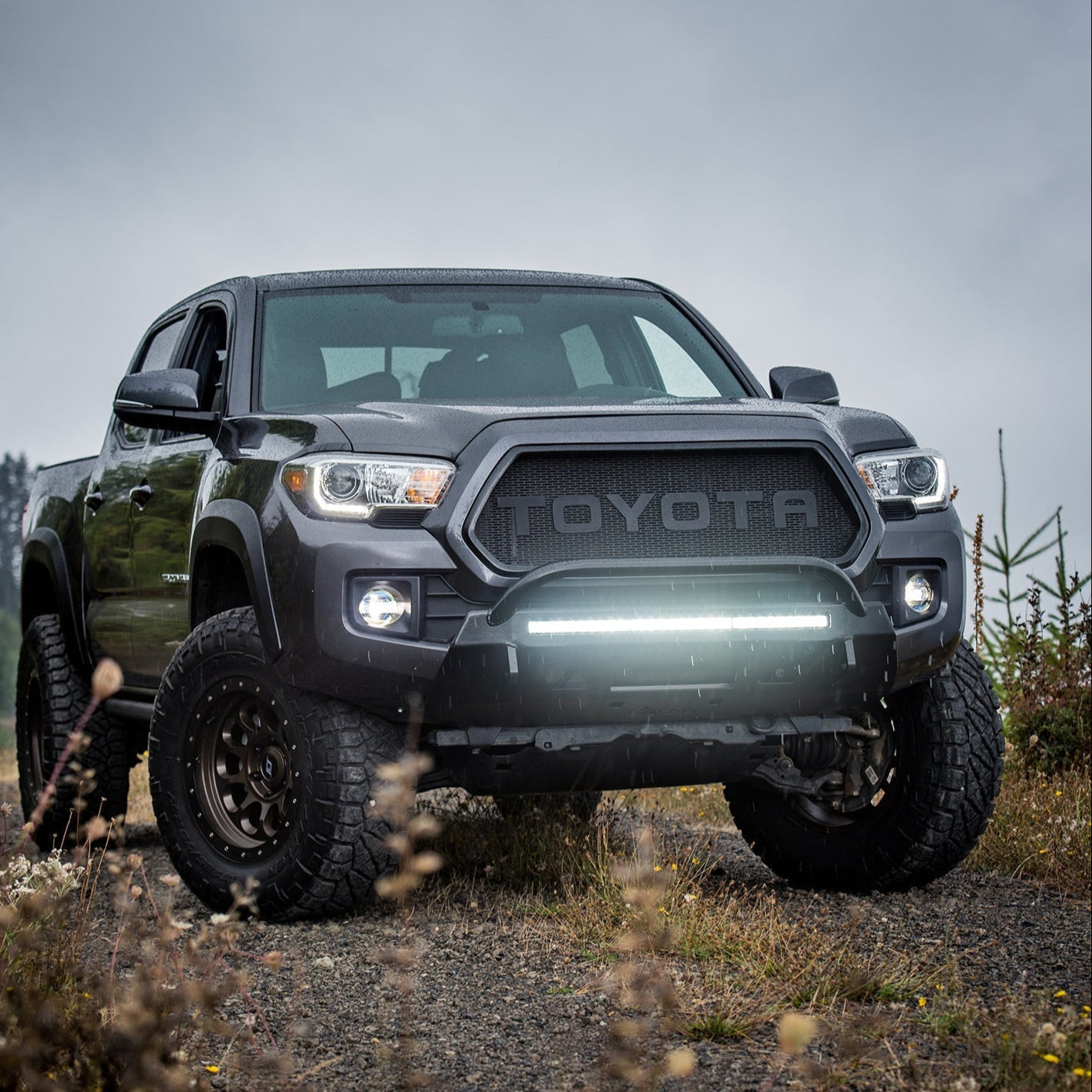 Tacoma Front Lo-Pro Winch Bumper / 3rd Gen / 2016-2023