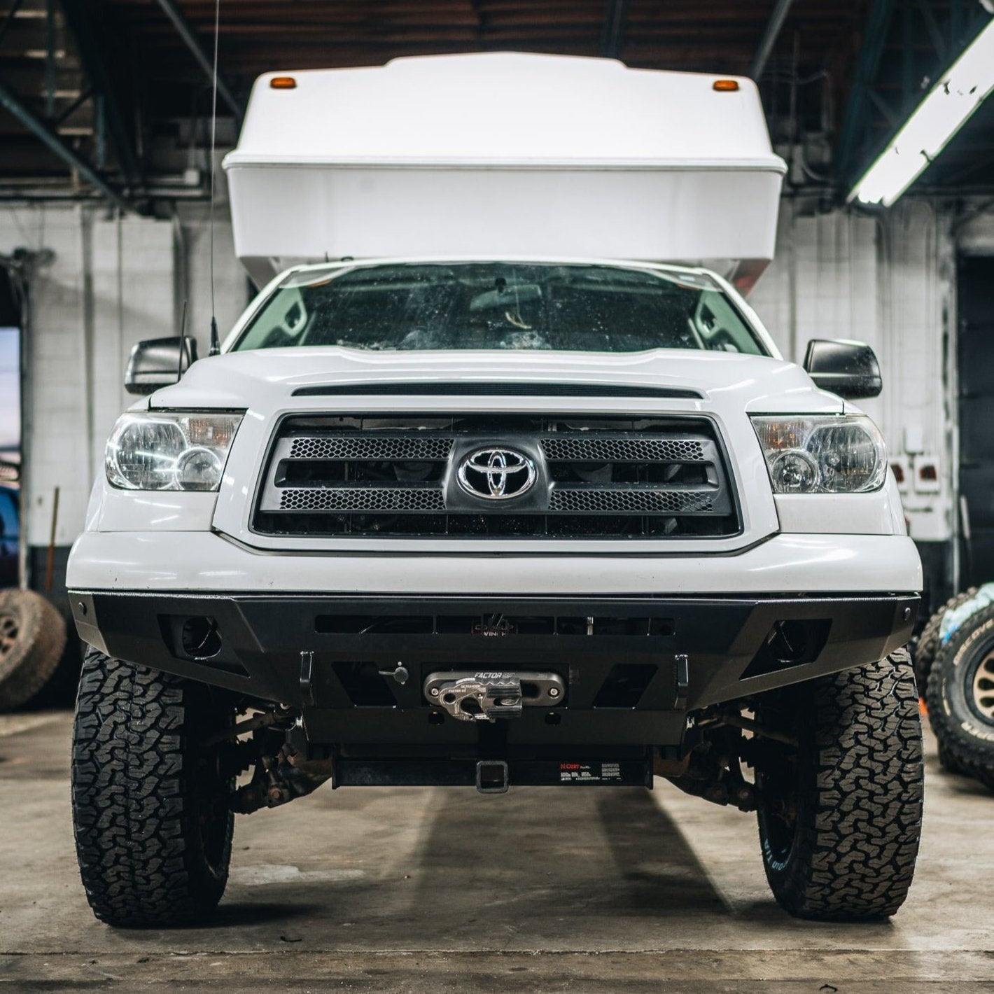 Tundra Overland Series Front Bumper / 2nd Gen / 2007-2013