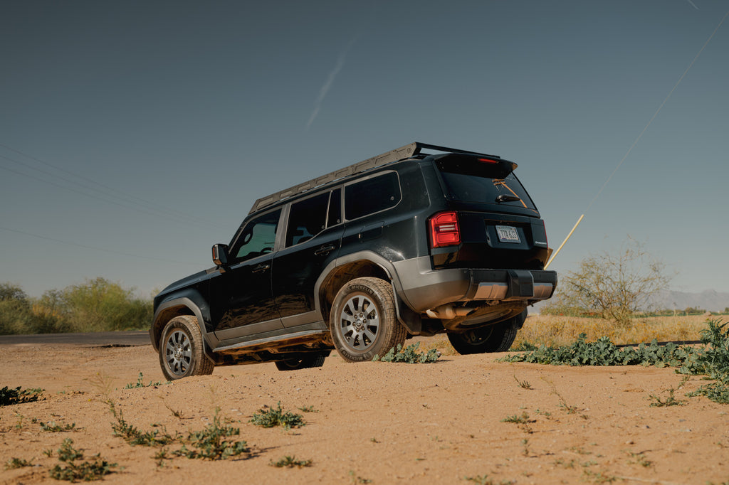 Land Cruiser Roof Rack with Optional Light Bar Mount / 250 Series / 2024-2026