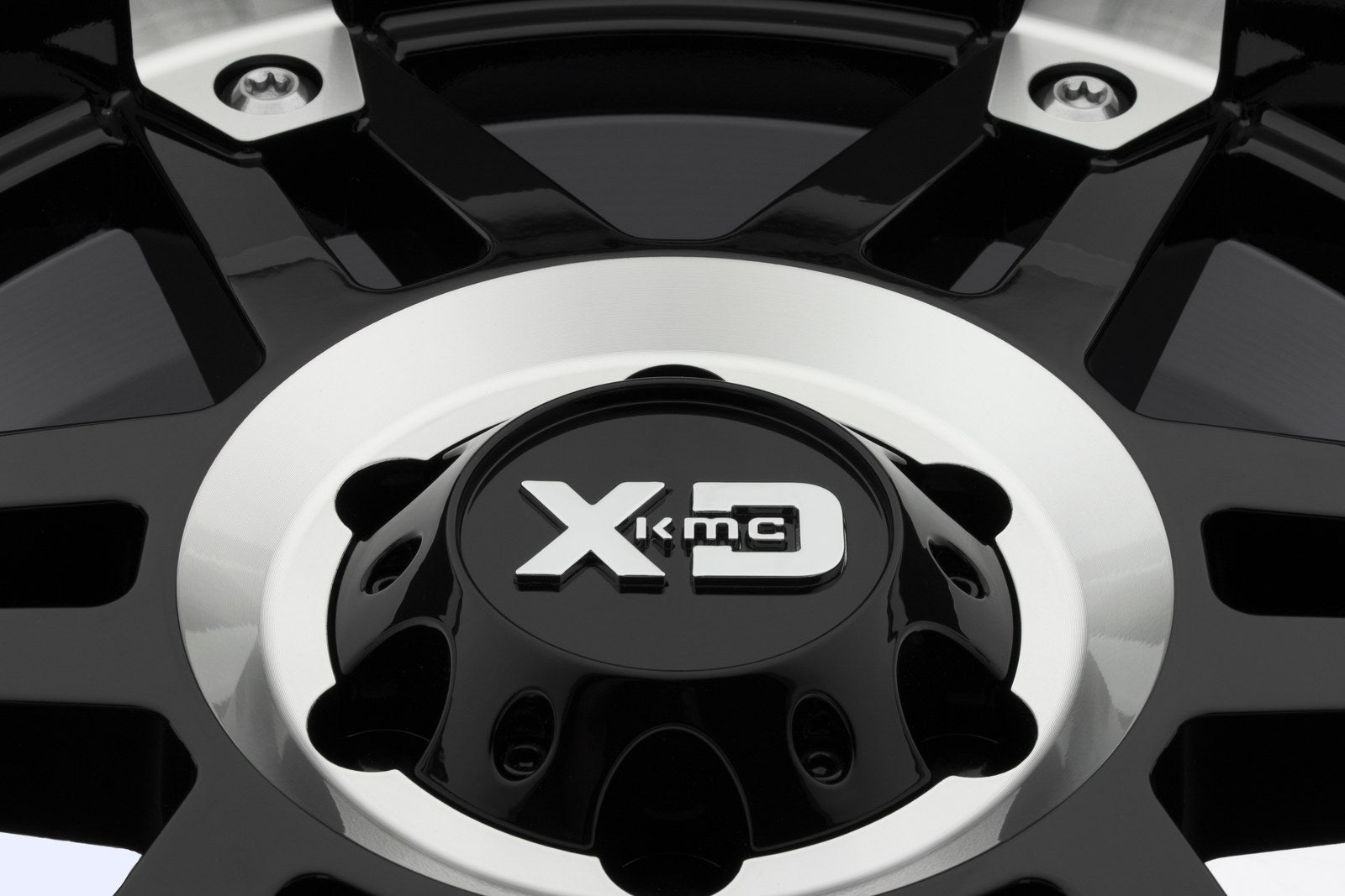XD840 17X9 6X5.5 G-Blk Mach -12MM