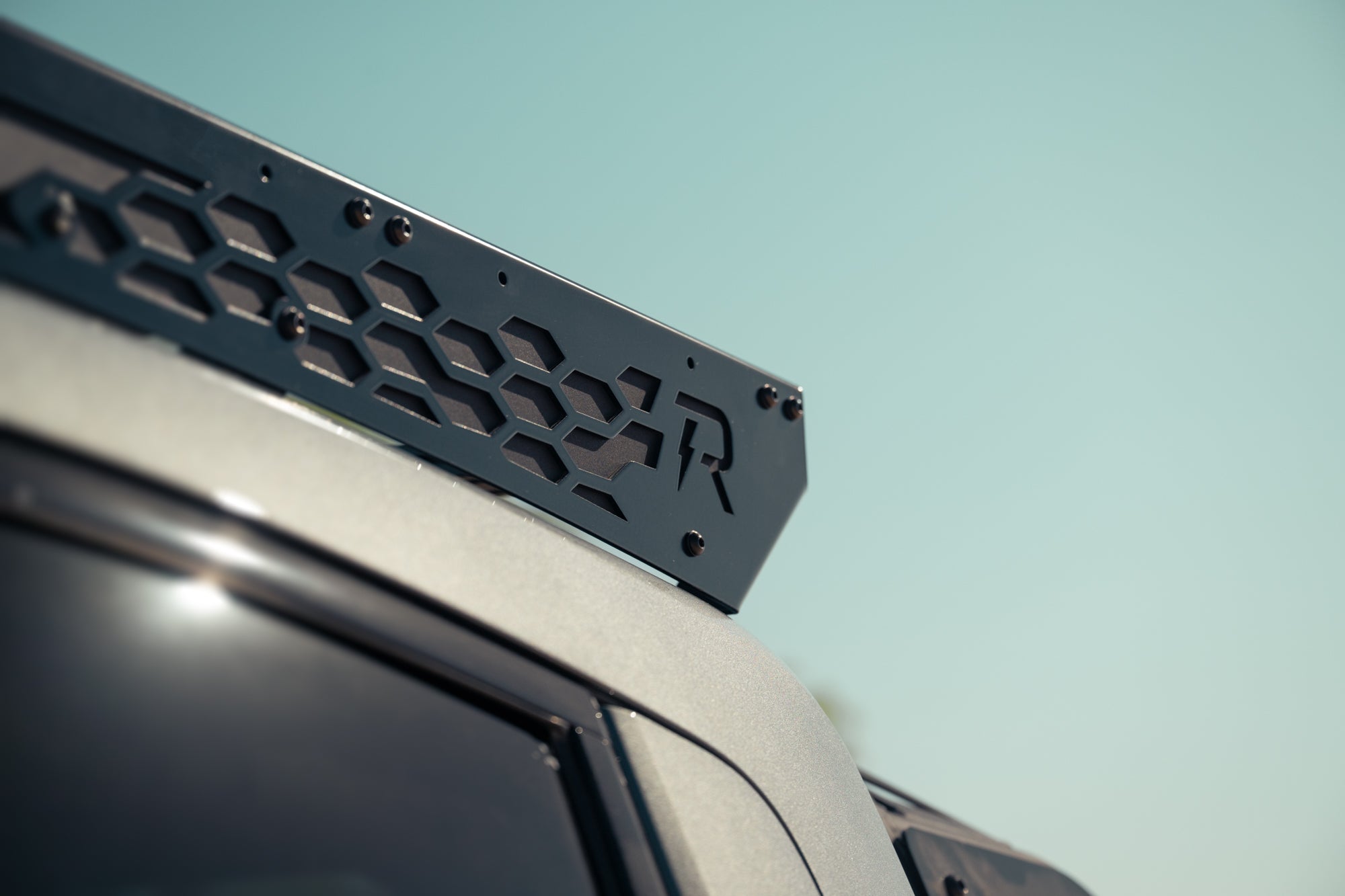 2022-2025 Rivian R1T Roof Rack w/ Light Pocket (Honeycomb)