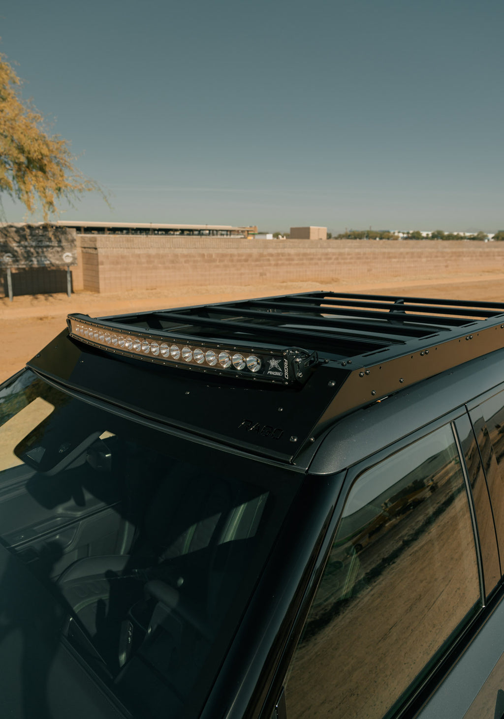 2022-2025 Rivian R1T Roof Rack w/ Light Pocket