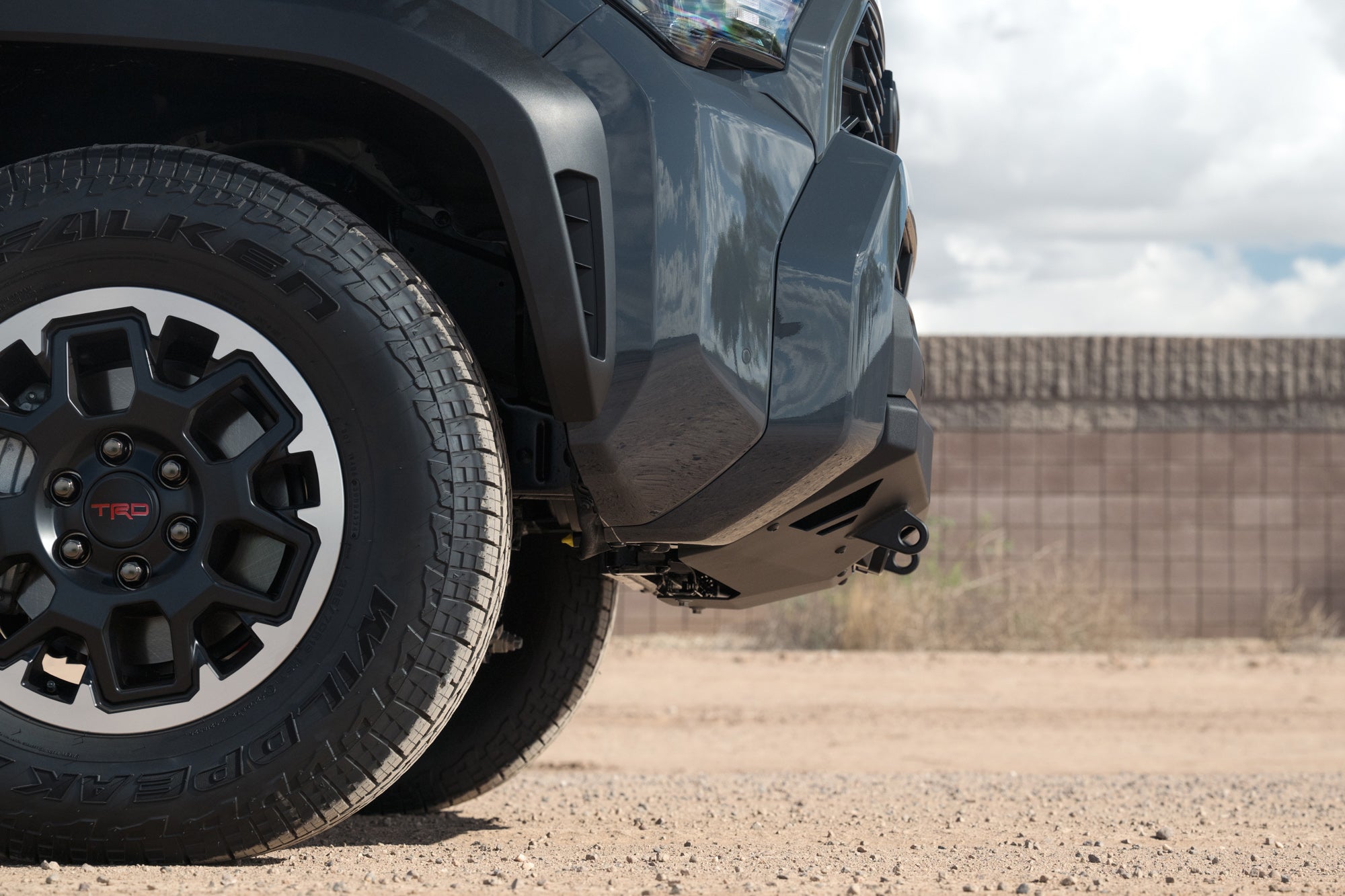2025+ Toyota 4Runner Center Mount Winch Front Bumper