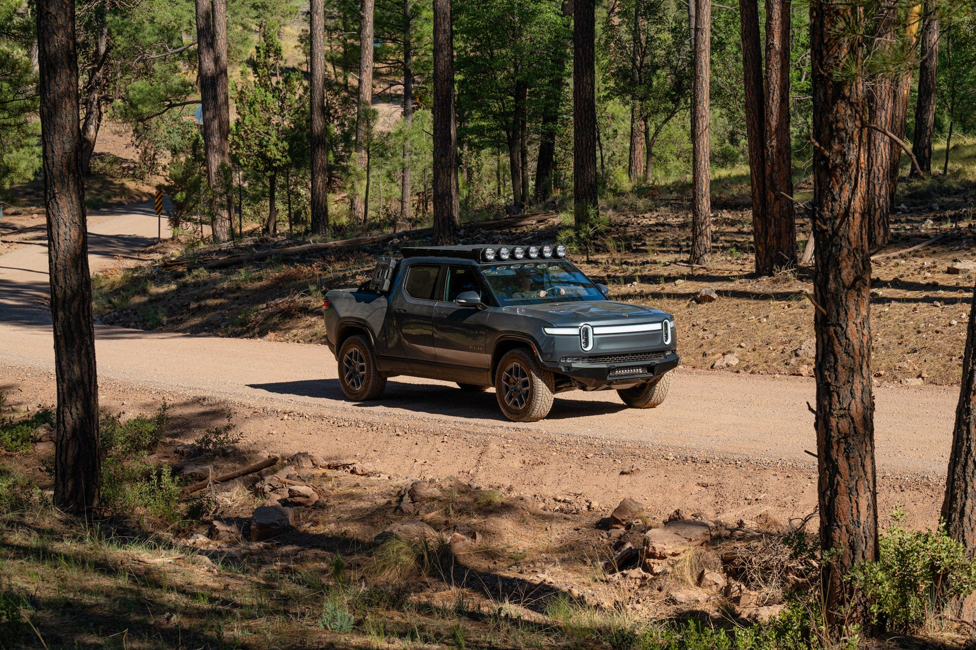 2022-2025 Rivian R1T Front Bumper