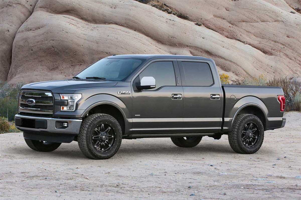 Fabtech Suspension Lift Kit – For 2 in. Lift, w/Front 2.5 Resi Coilovers/Rear 2.25 Shocks (PN K2261DL)