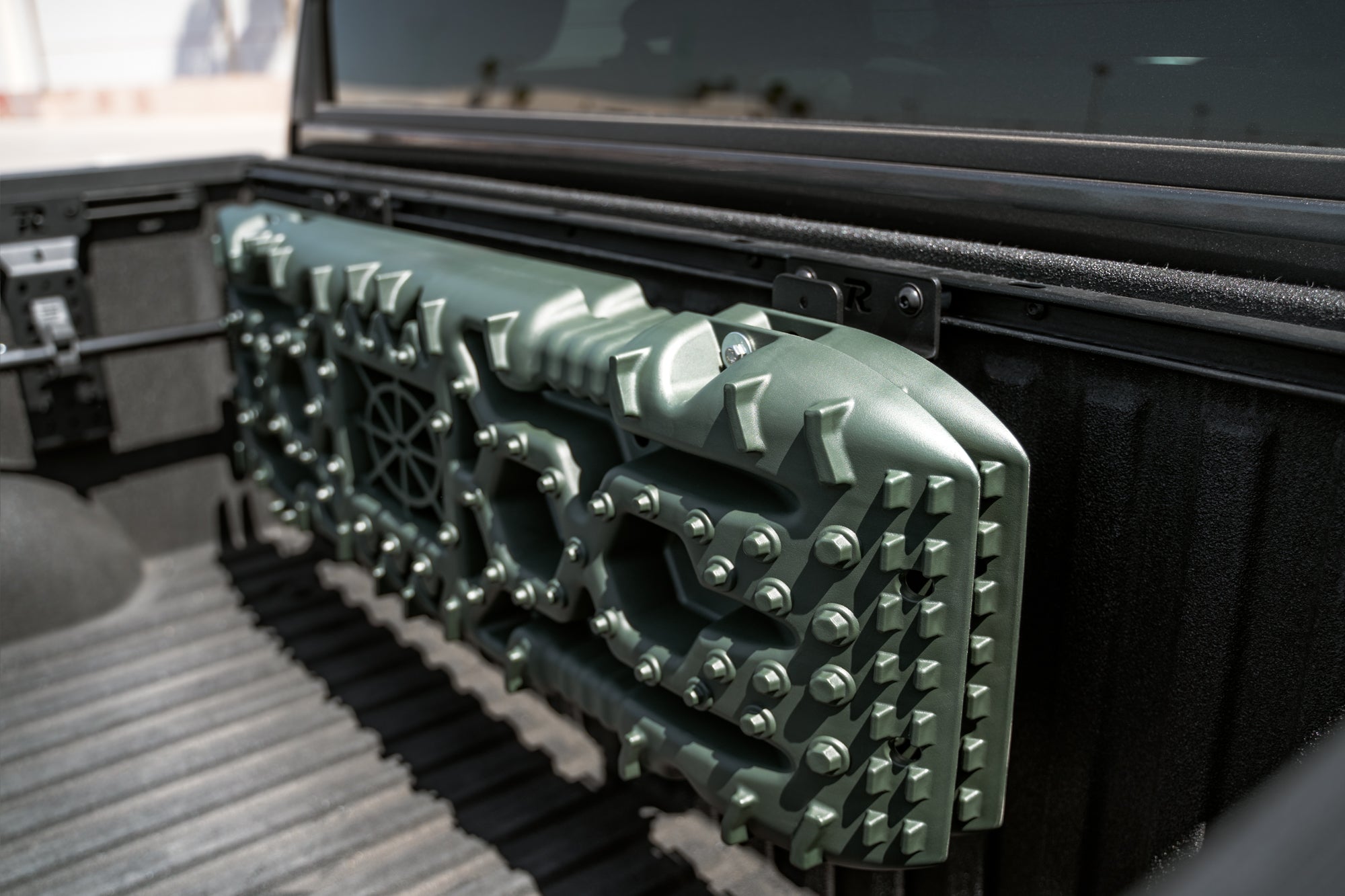 Toyota Tundra & Tacoma Bed Rail Recovery Board Mounts