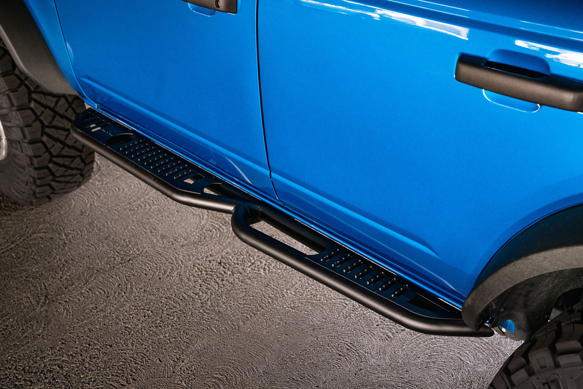Ford Bronco OE Plus Series Side Steps