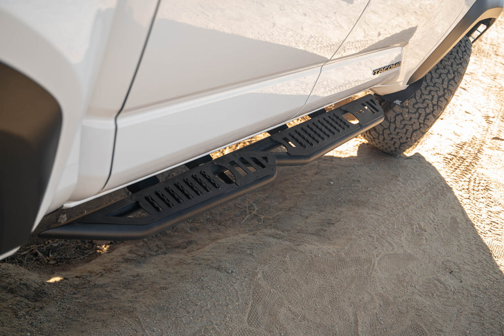2024 Toyota Tacoma Double Cab OE Plus Side Steps