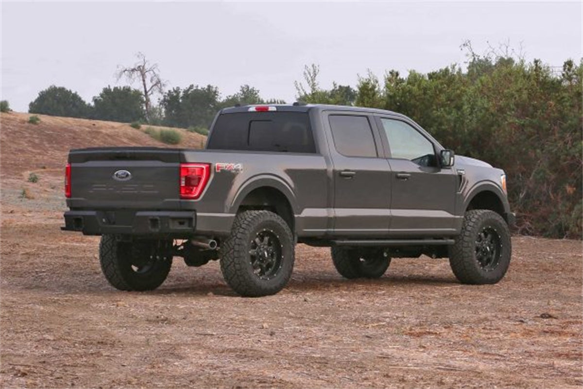 Fabtech Suspension Lift Kit – 6 in. Lift, w/Front Dirt Logic 2.5 Coilovers, Rear Dirt Logic Shocks (PN K2372DL)
