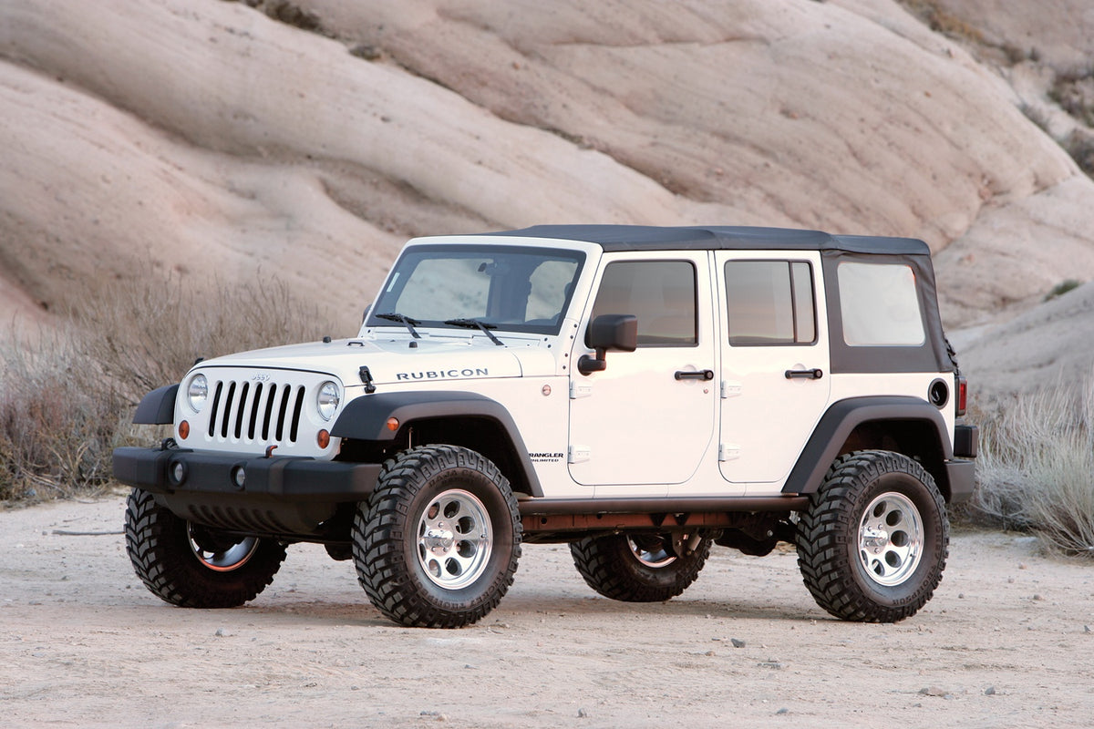 Fabtech Suspension Lift Kit – w/Performance Shocks, 3 in. Lift (PN K4037)