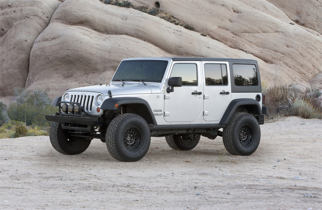 Fabtech Suspension Lift Kit – w/Performance Shocks, 3 in. Lift (PN K4048)