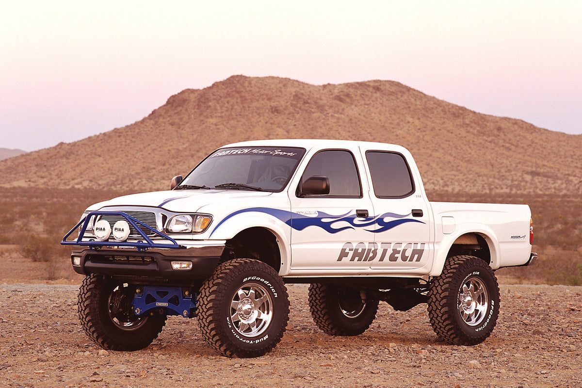 Fabtech Suspension Lift Kit – w/Rear Performance Shock, 6 in. Lift (PN K7002)